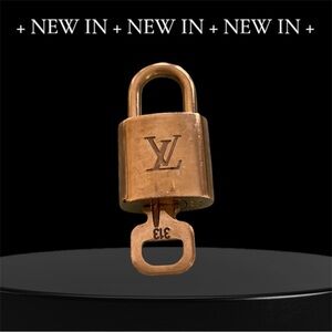 Louis Vuitton Lock and Key #313